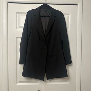 TORRID Black Women's Classic one button 3/4 Blazer Size 1 (14-16)
